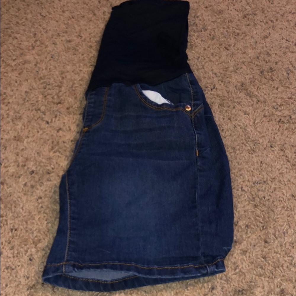 Maternity Shorts